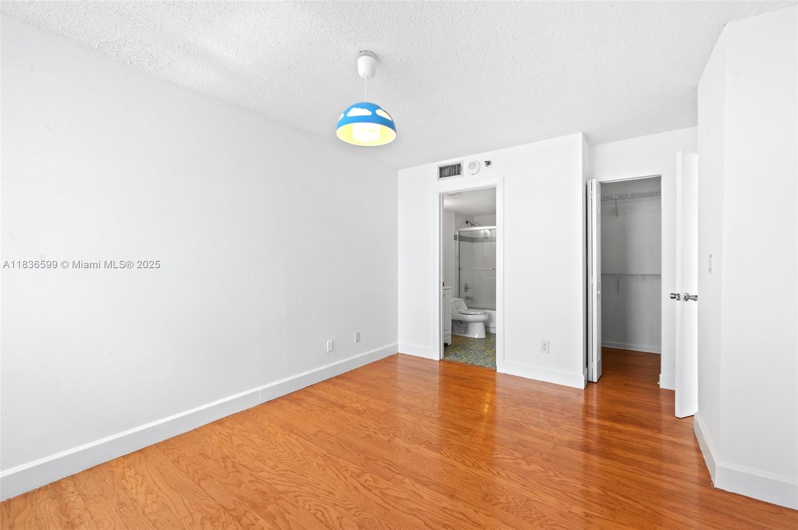 770 Claughton Island Dr #1915, Miami FL 33131