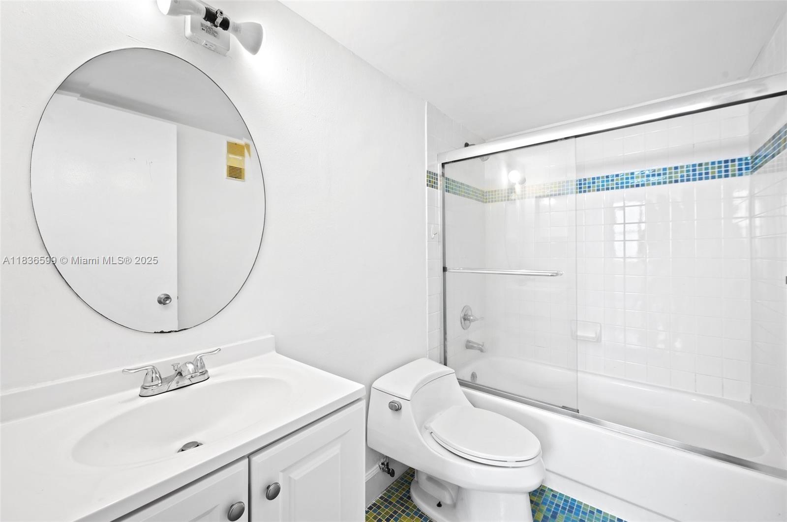 770 Claughton Island Dr #1915, Miami FL 33131