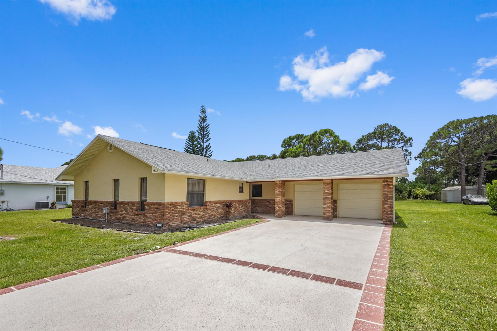 Homes for sale in Port St. Lucie, FL | 2586 Se Jason Avenue, Port St. Lucie, FL 34952 | MLS# R11106842