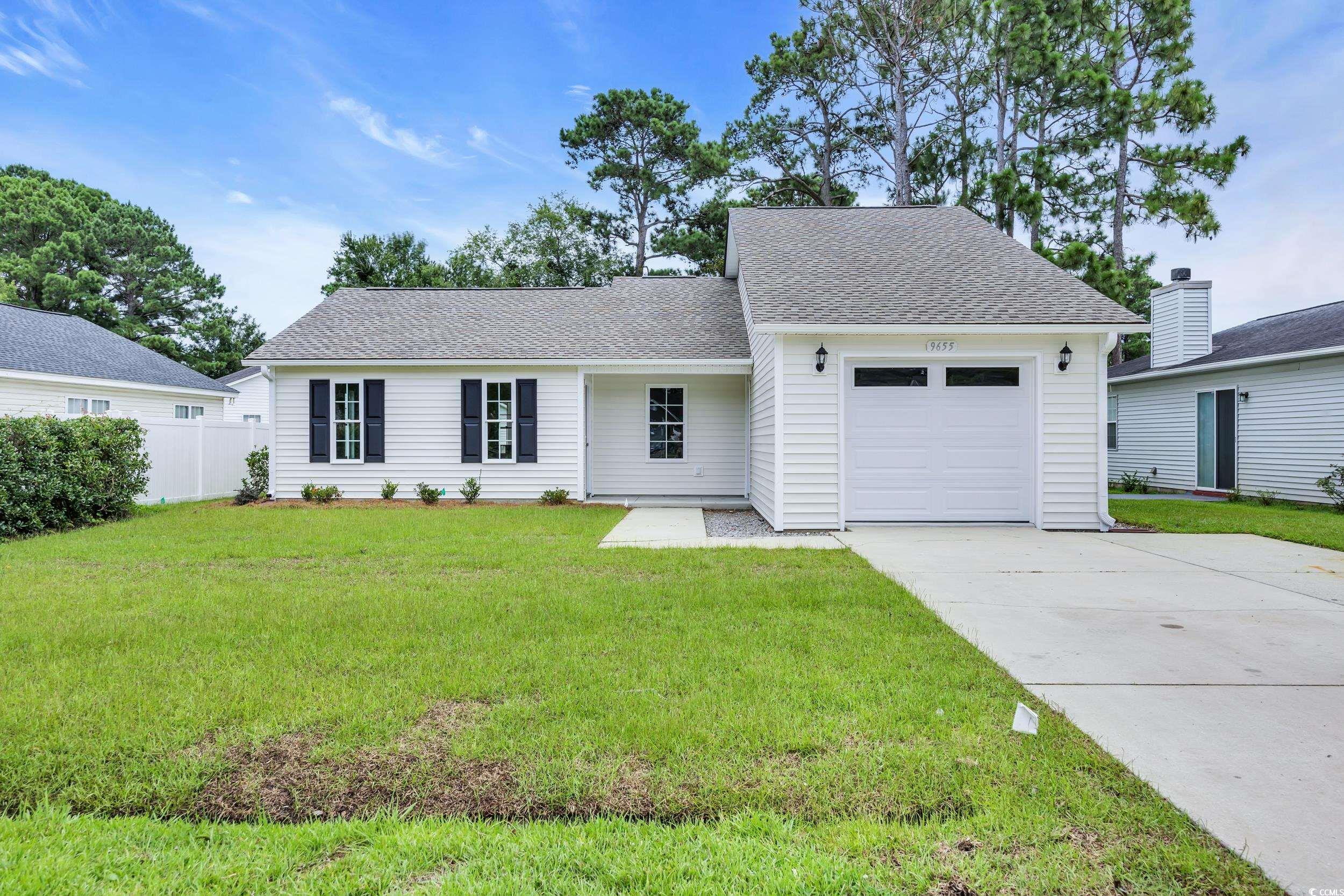 9655 Kings Grant Dr. Murrells Inlet, SC 29576