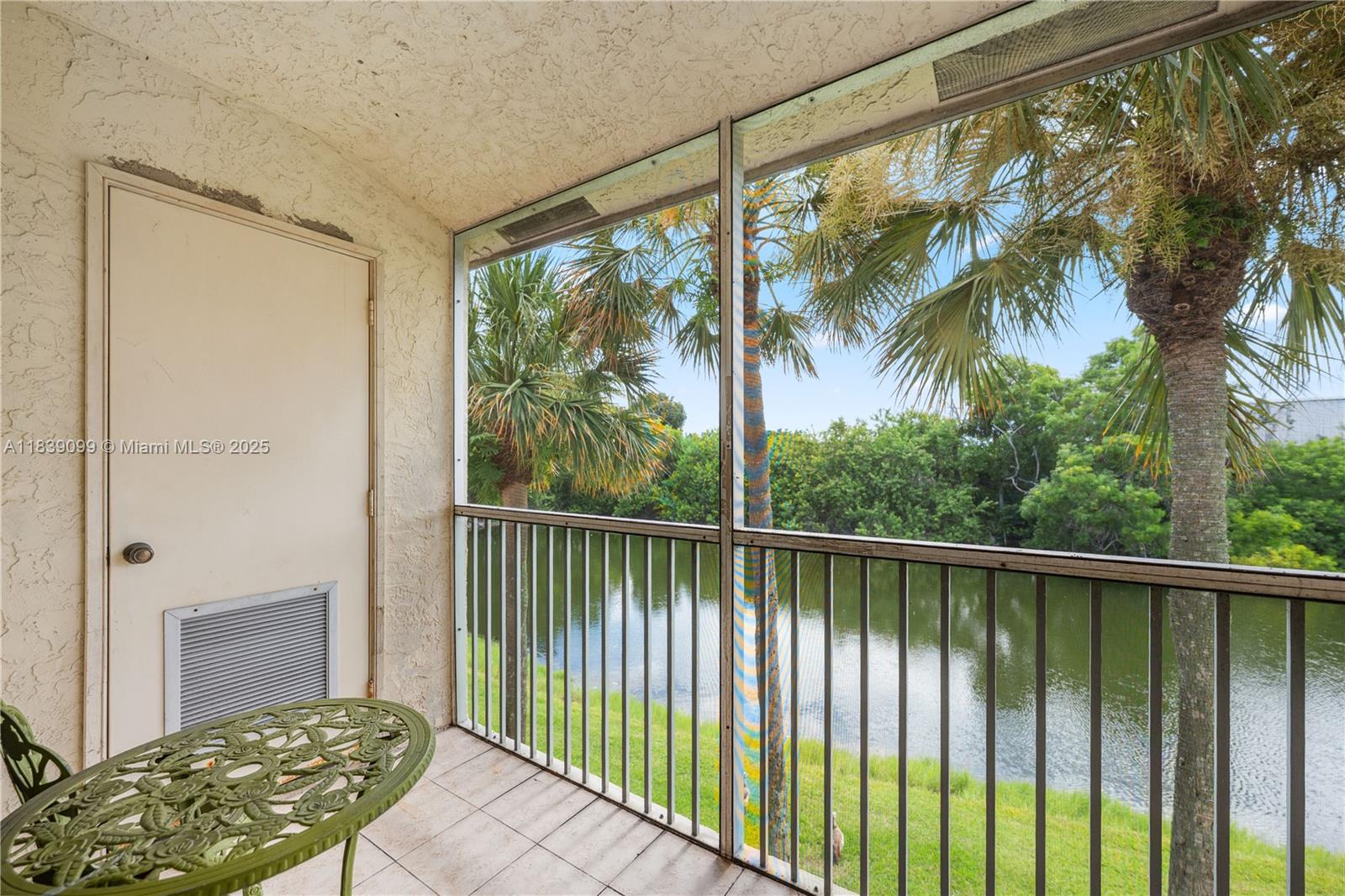 5560 Lakeside Dr #204, Margate, Florida image 13