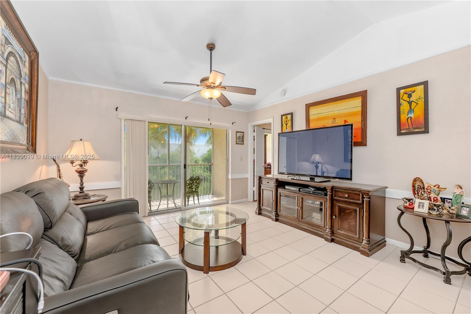 5560 Lakeside Dr #204, Margate, Florida image 6
