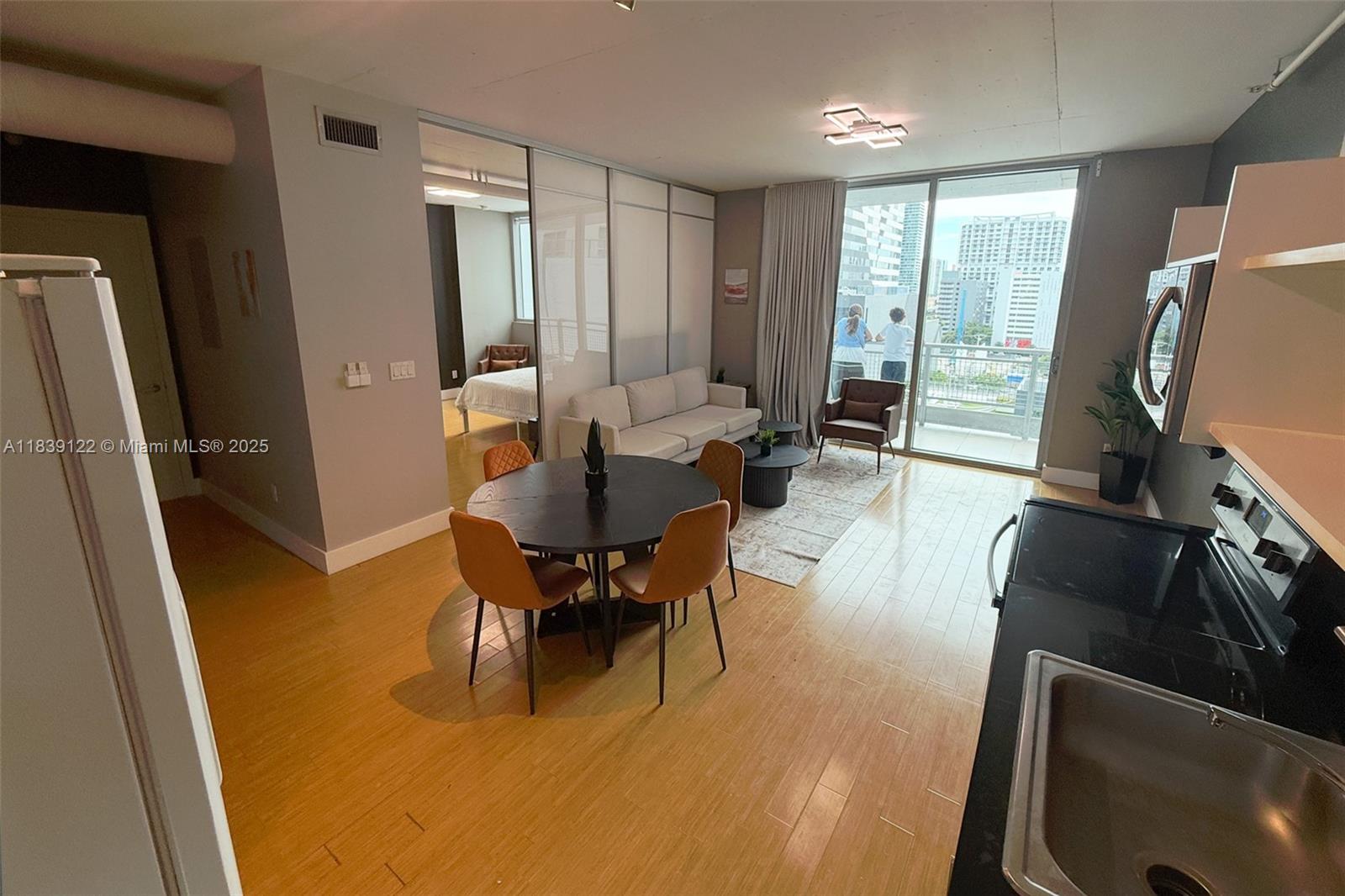 690 SW 1st Ct #1221, Miami FL 33130