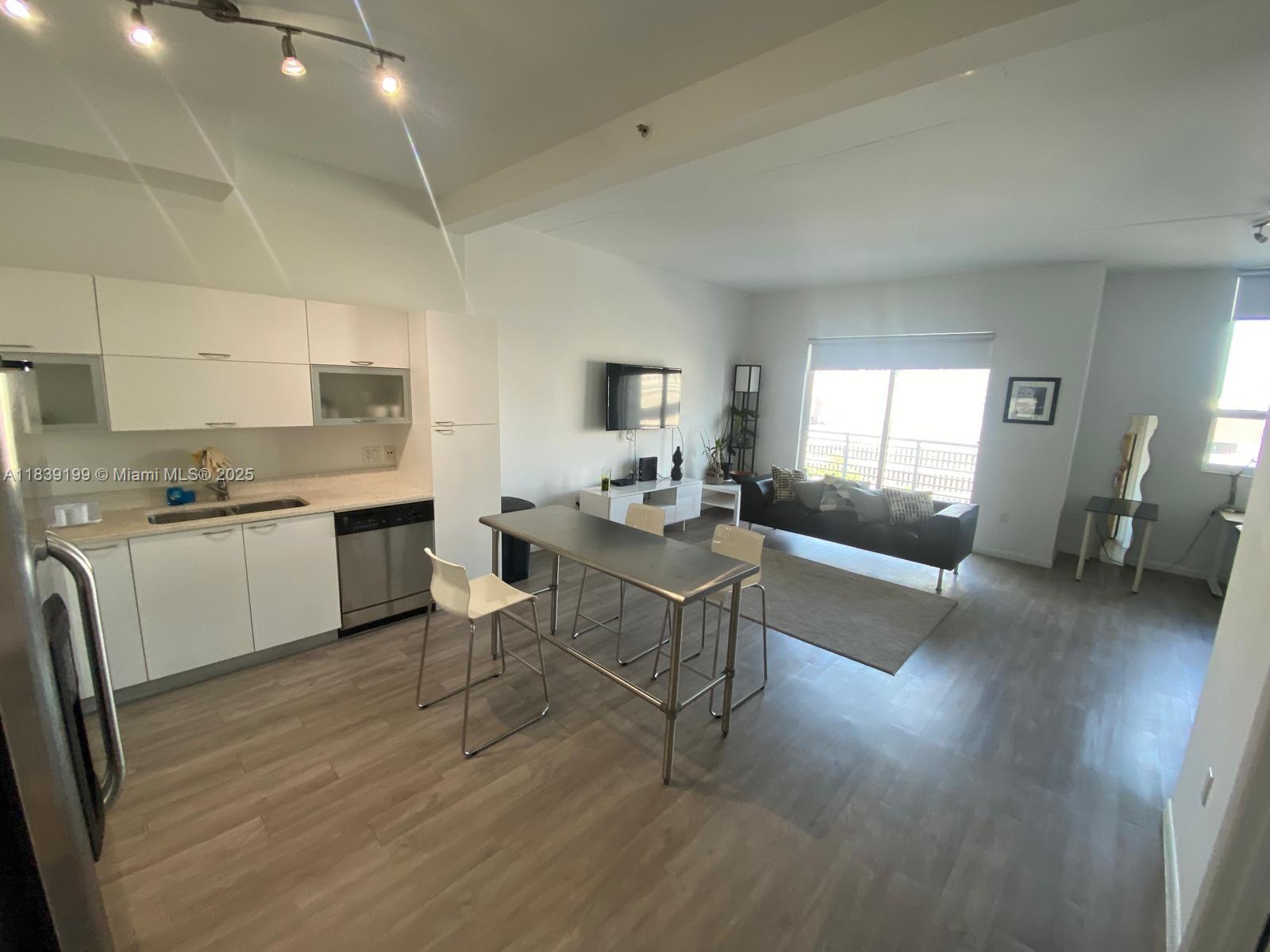 Property photo # 6