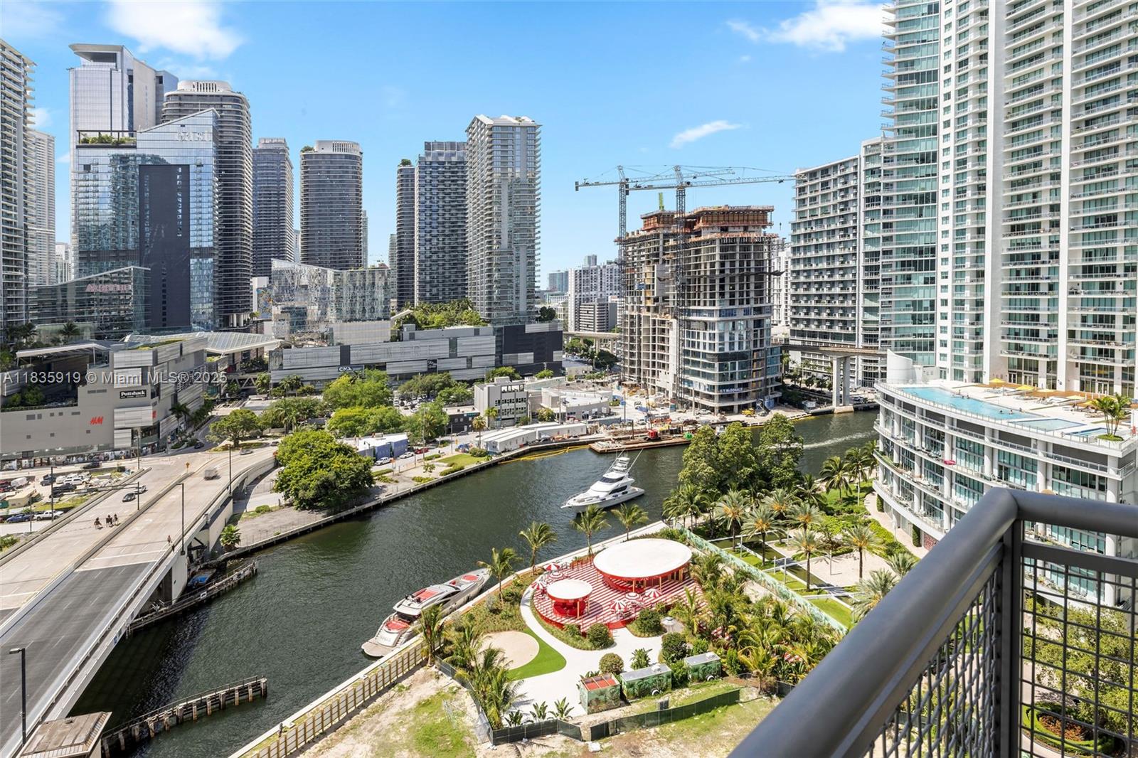 350 S Miami Ave #1804, Miami FL 33130