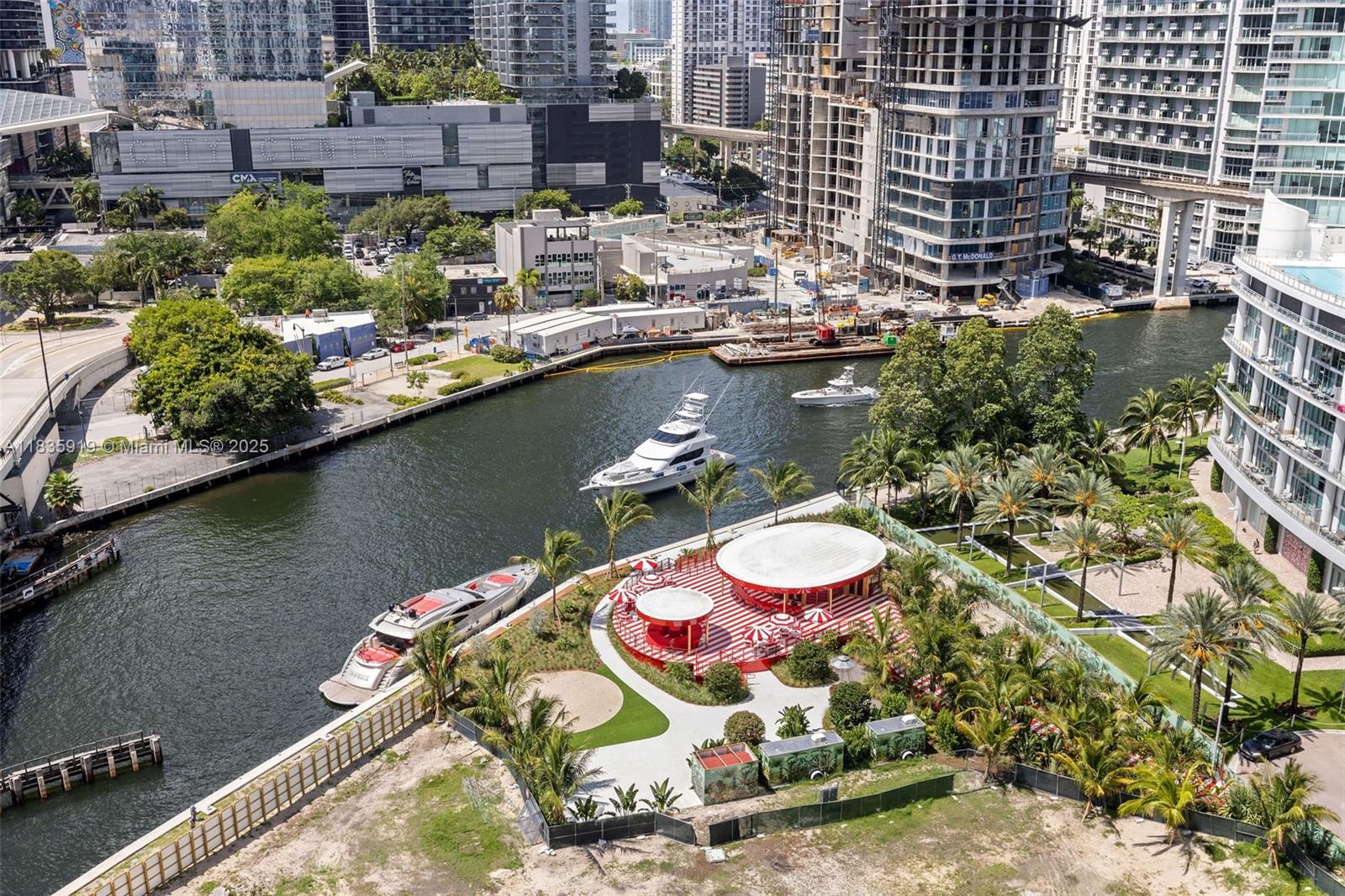350 S Miami Ave #1804, Miami FL 33130
