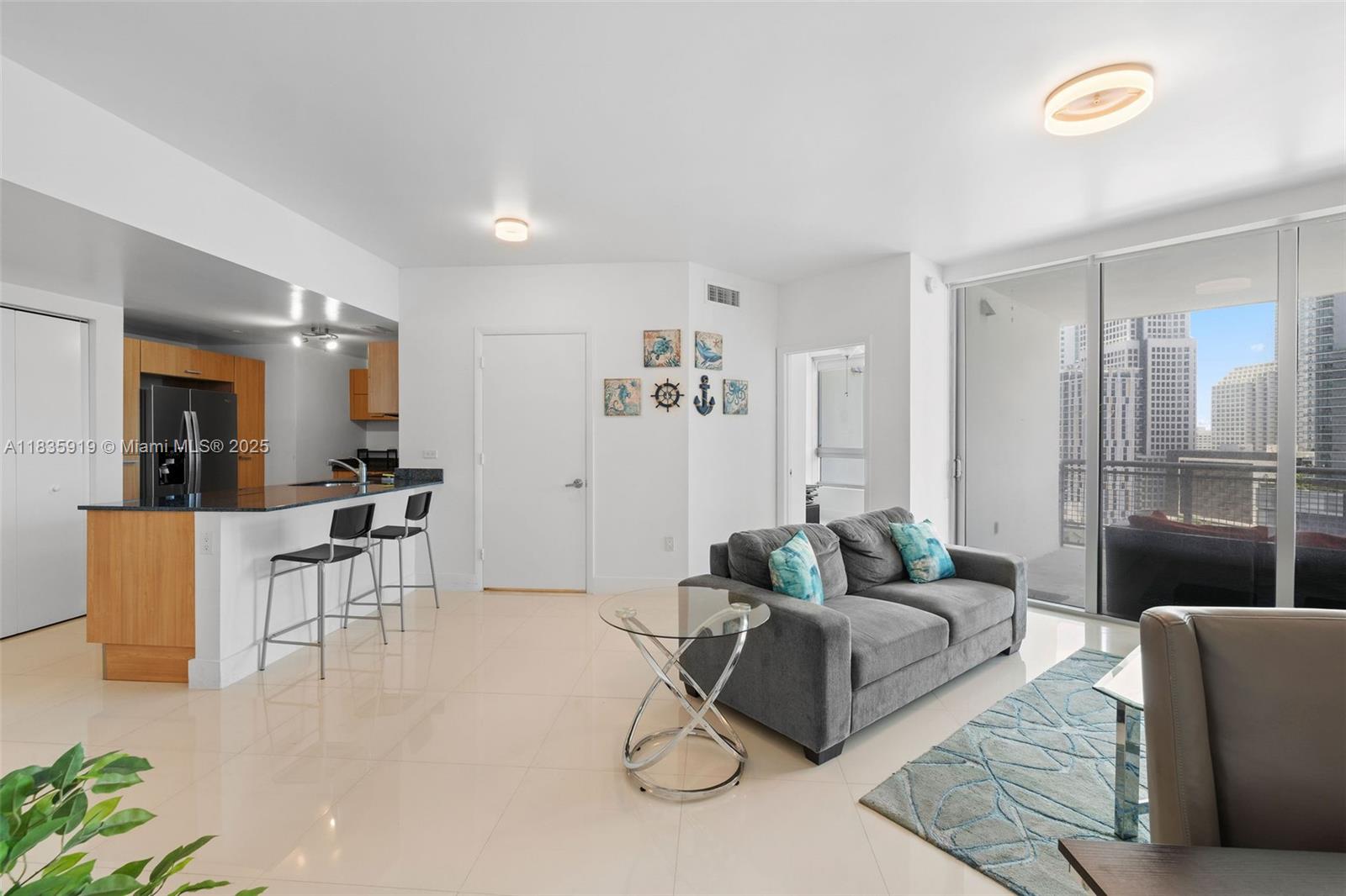 350 S Miami Ave #1804, Miami FL 33130