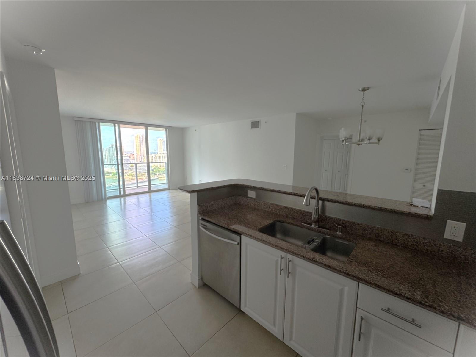1155 Brickell Bay Dr #2508, Miami FL 33131