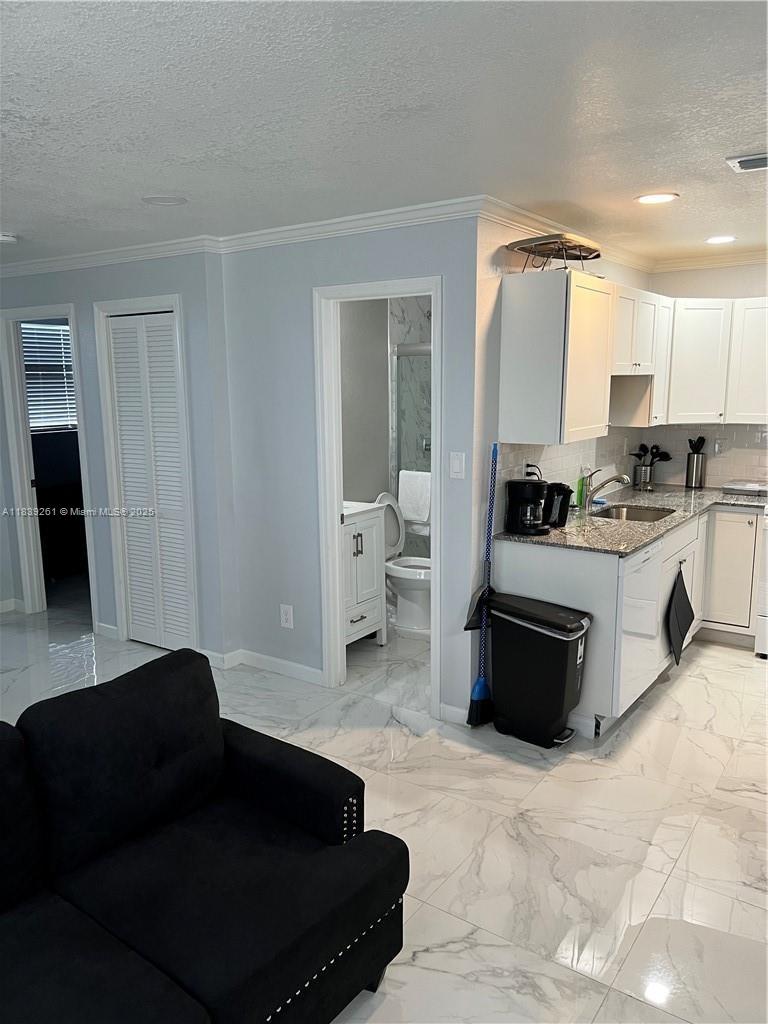 2240 Simms St, Hollywood, Florida image 5