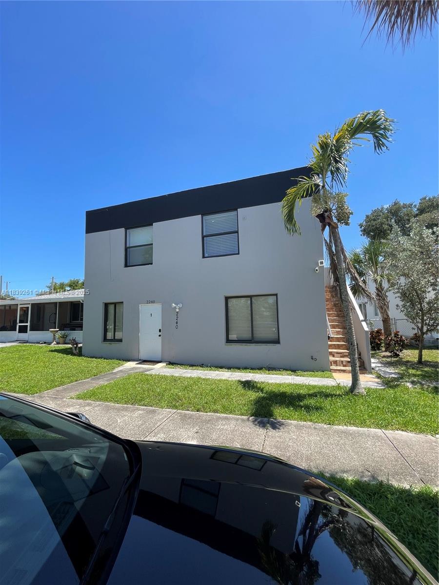 2240 Simms St, Hollywood, Florida image 6