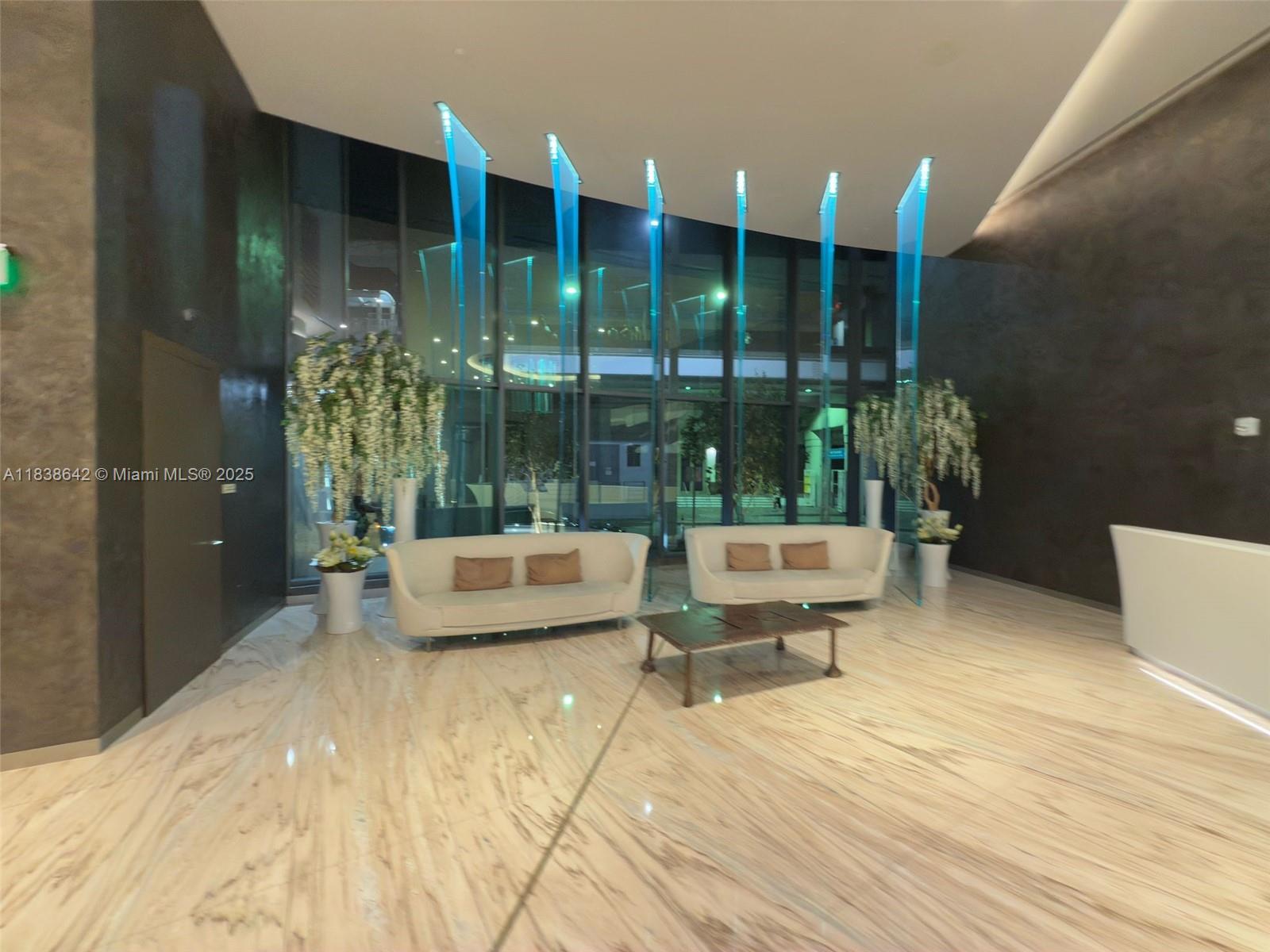1000 Brickell Plz #4314, Miami FL 33131