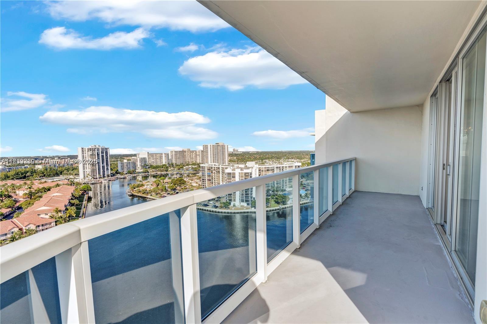 Residential, Hollywood, Florida image 1
