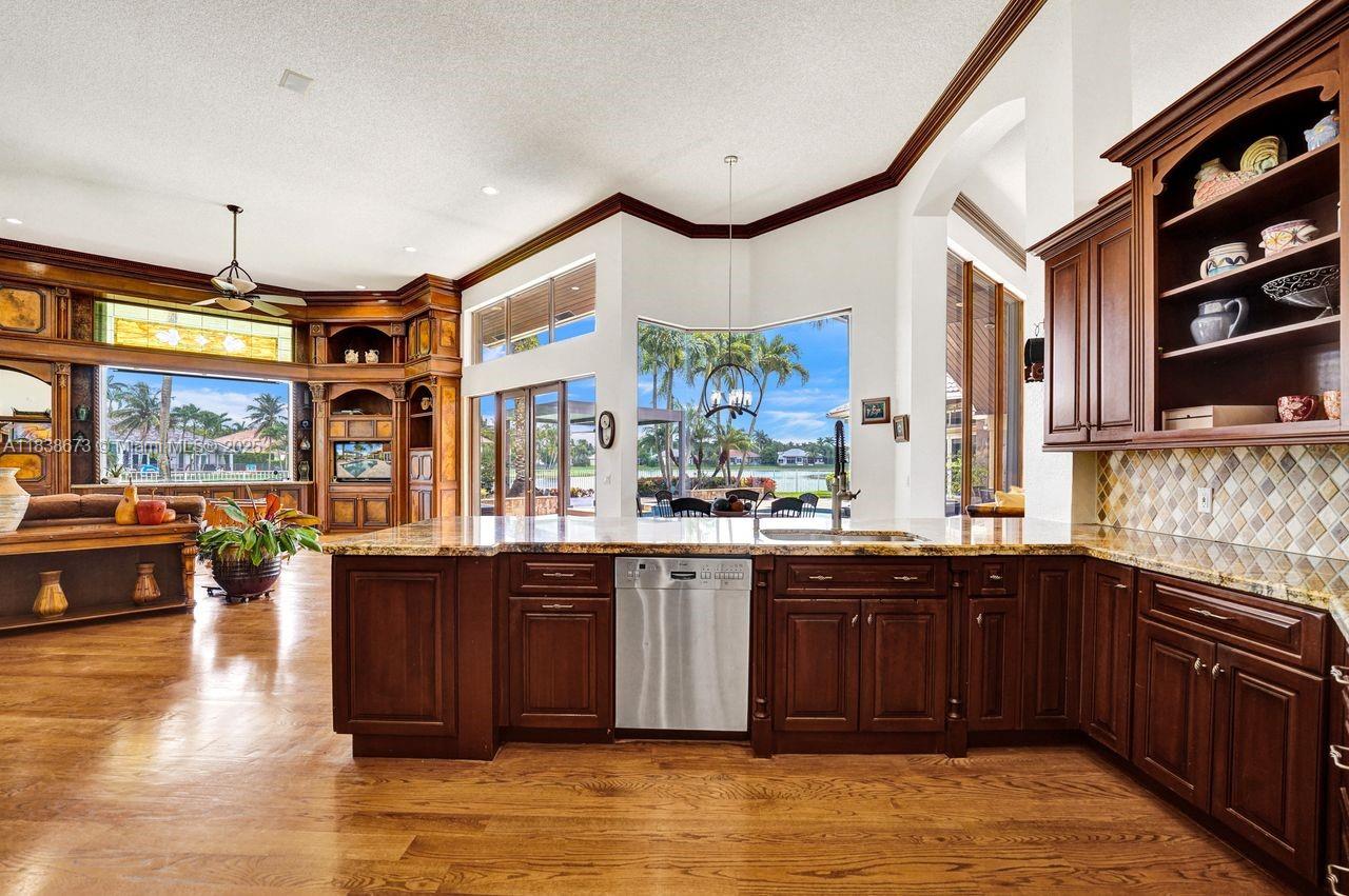 2914 Medinah, Weston, Florida image 17