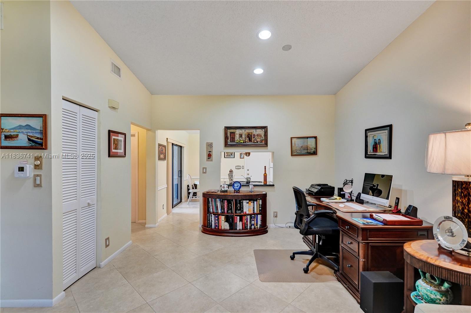 8406 NW 78th Ct, Tamarac, Florida image 31