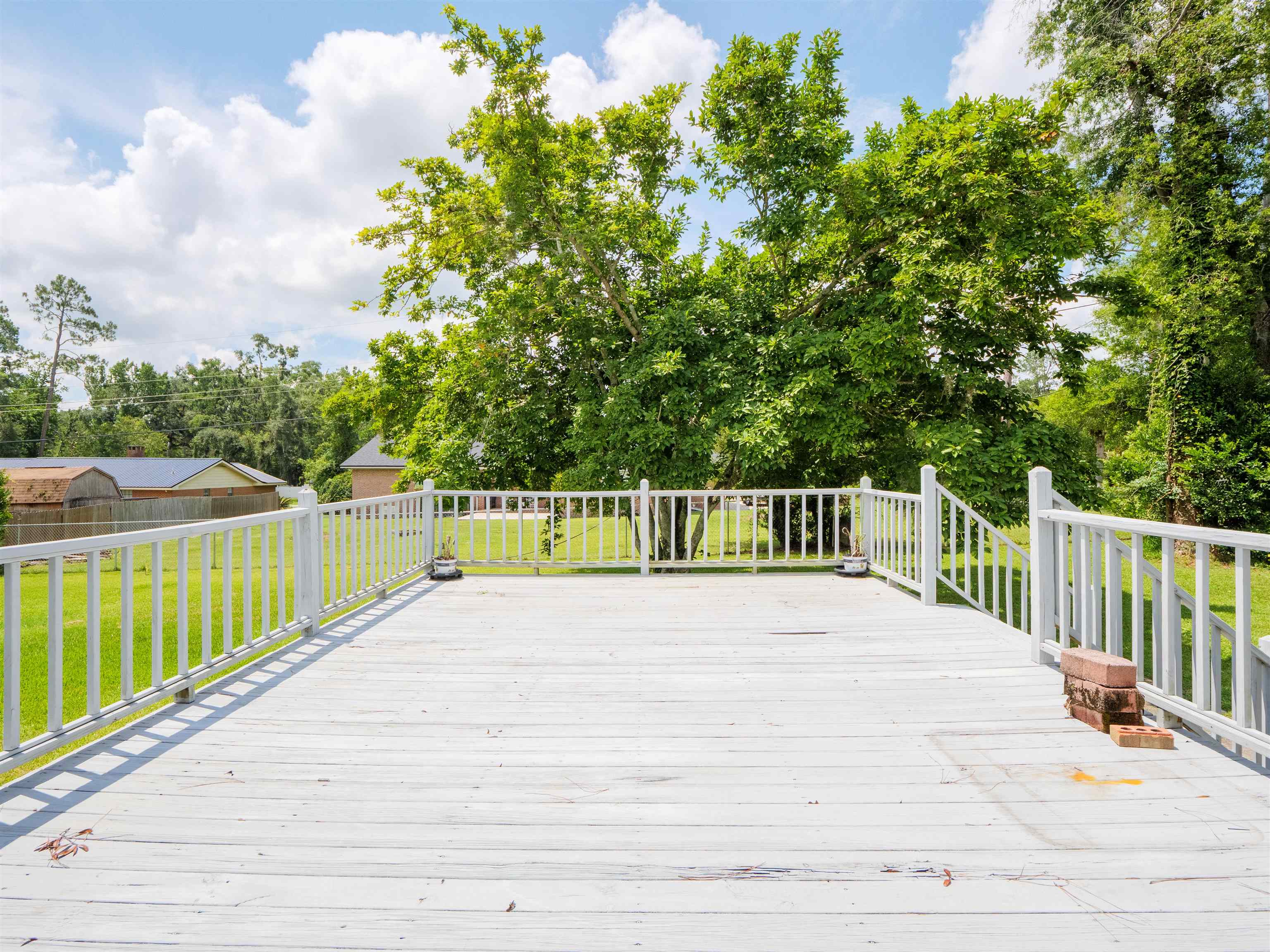 405 NW Whispering Pines Loop, Madison, Florida image 11