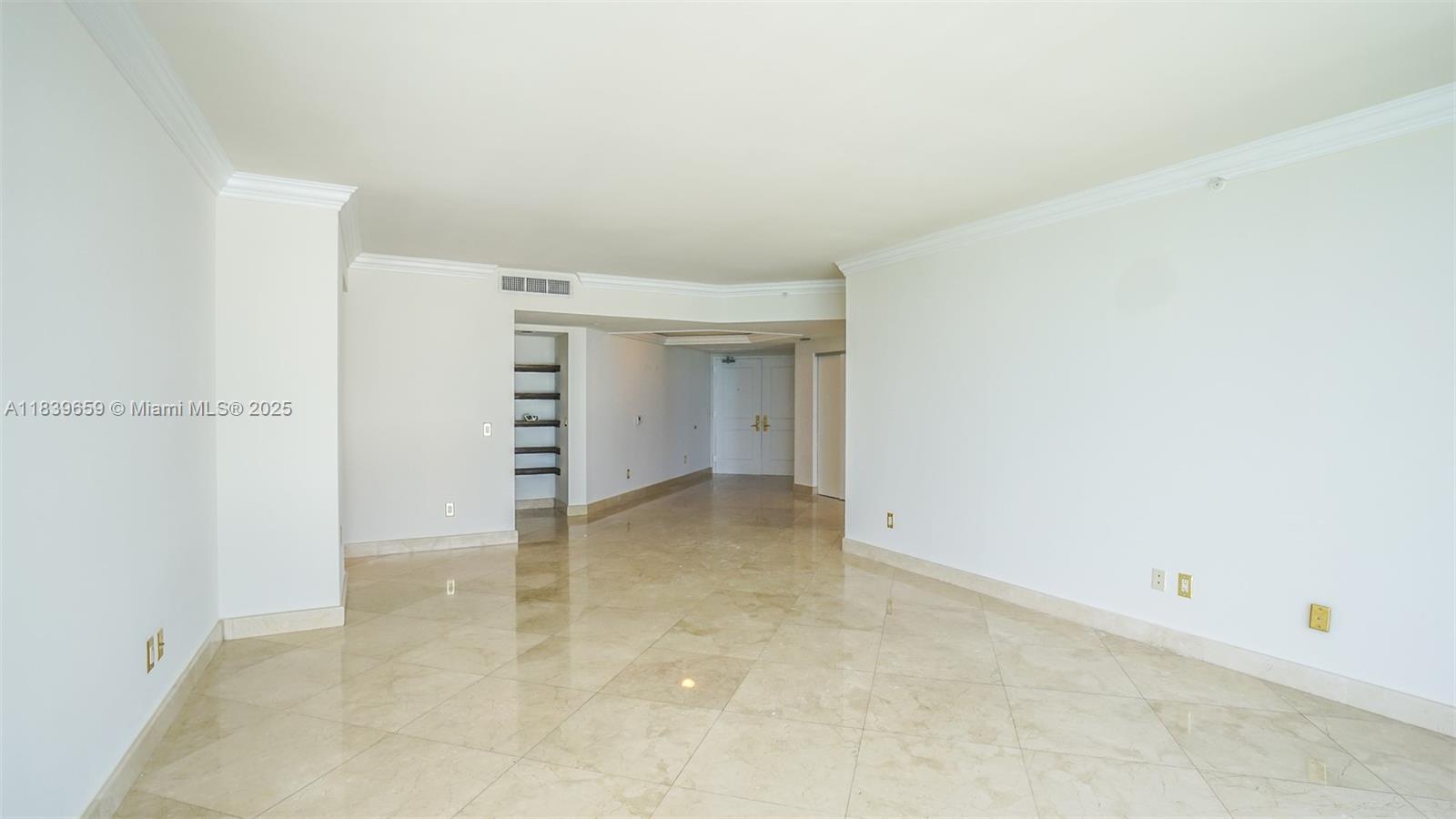 4779 Collins Ave #2901, Miami Beach FL 33140