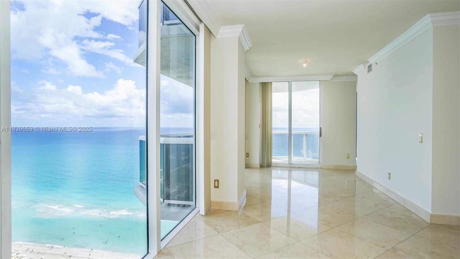 4779 Collins Ave #2901, Miami Beach FL 33140