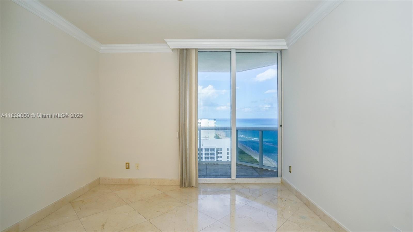 4779 Collins Ave #2901, Miami Beach FL 33140