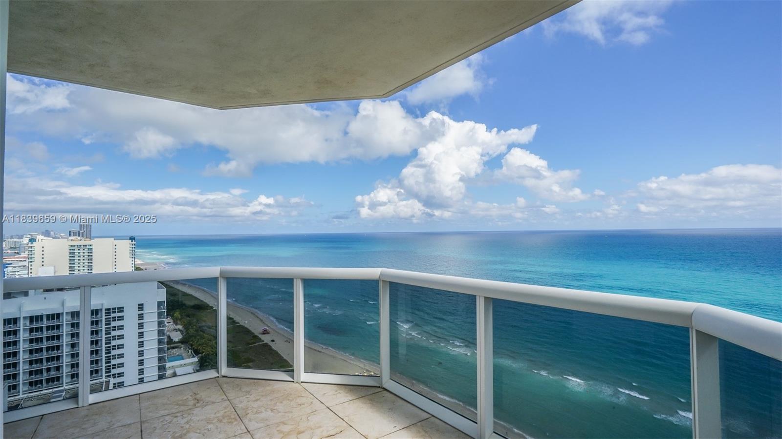 4779 Collins Ave #2901, Miami Beach FL 33140