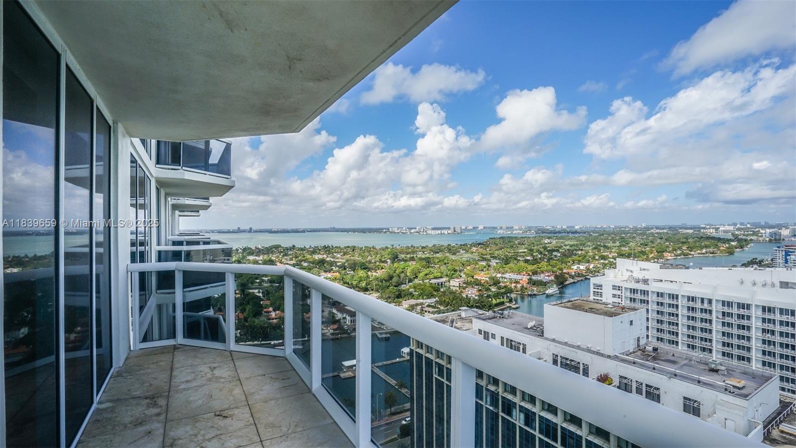4779 Collins Ave #2901, Miami Beach FL 33140