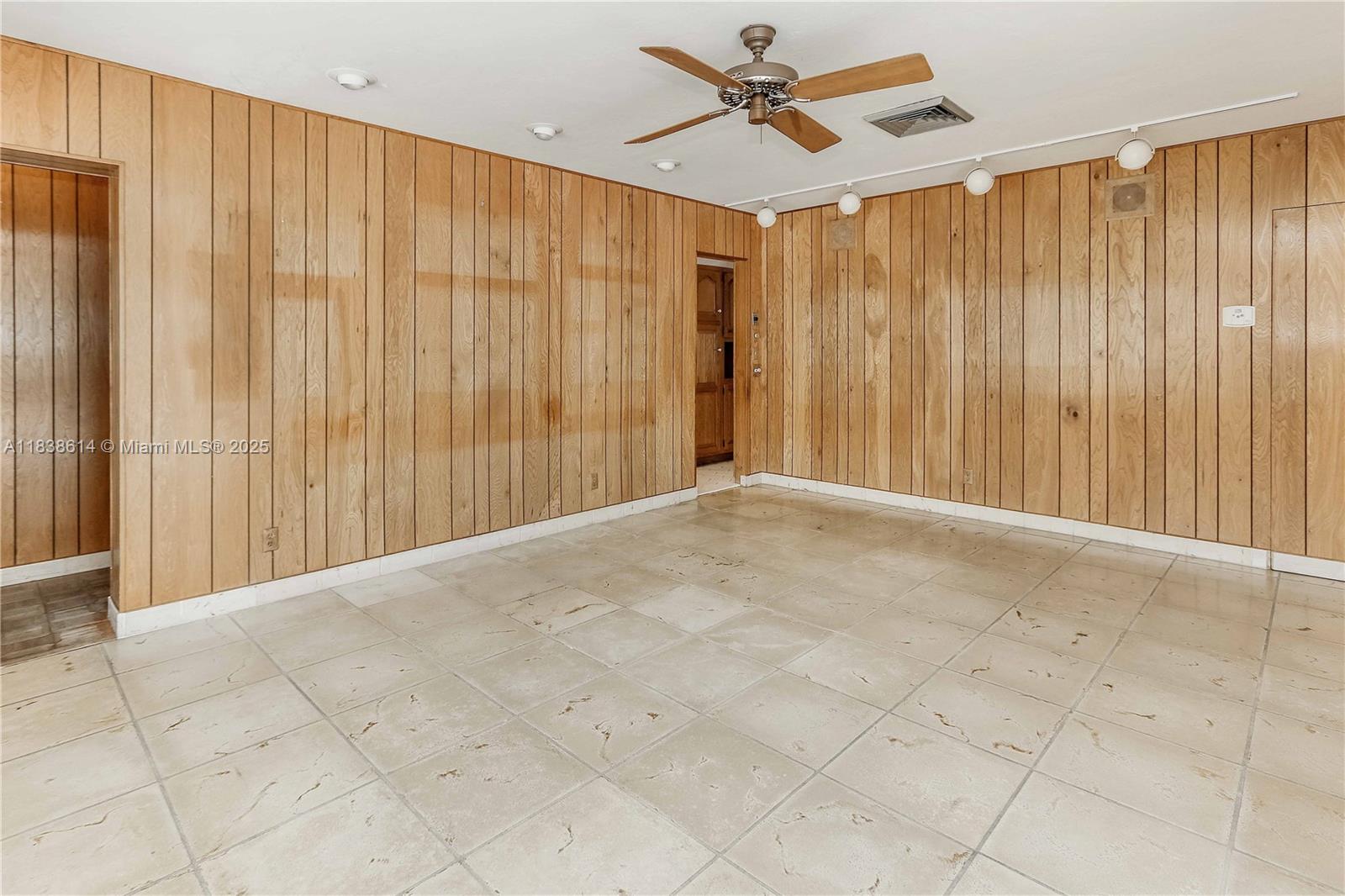 1022 Jefferson St, Hollywood, Florida image 19