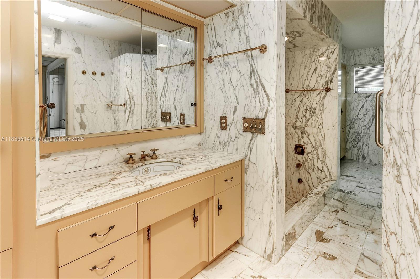1022 Jefferson St, Hollywood, Florida image 39