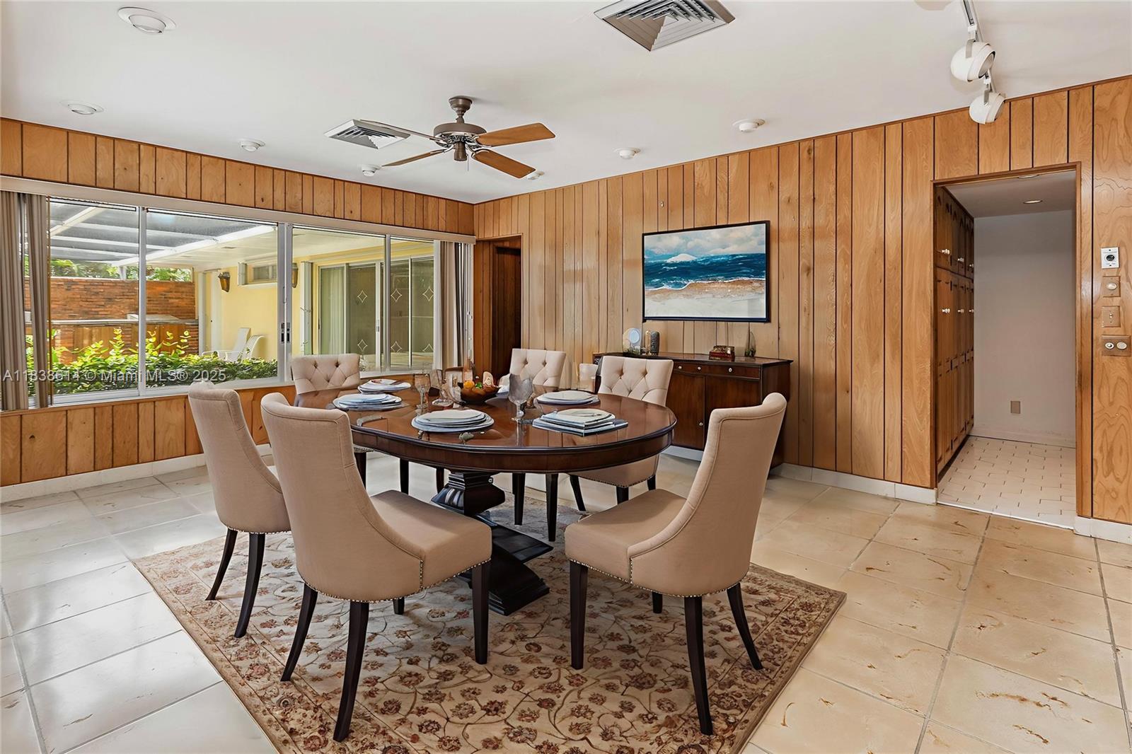 1022 Jefferson St, Hollywood, Florida image 4