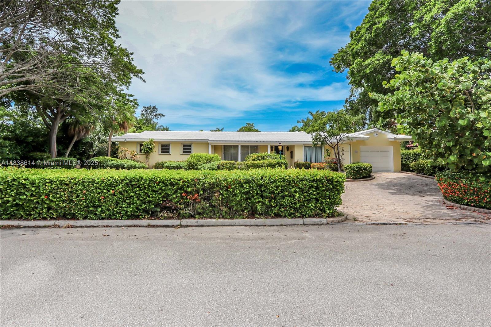 1022 Jefferson St, Hollywood, Florida image 44
