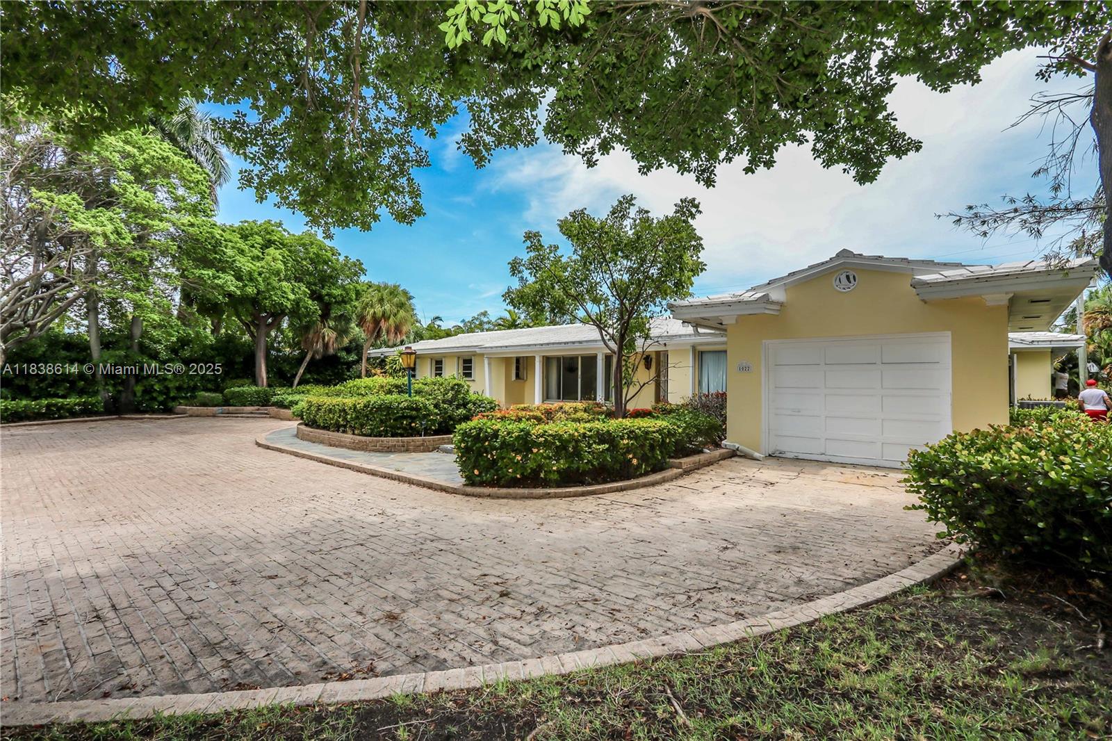 1022 Jefferson St, Hollywood, Florida image 7