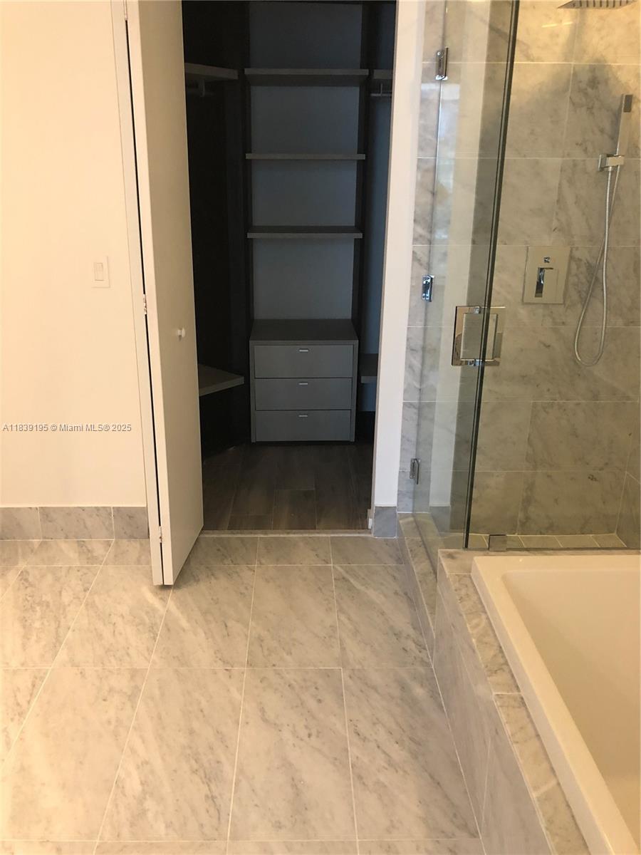 801 S Miami Ave #1705, Miami FL 33131