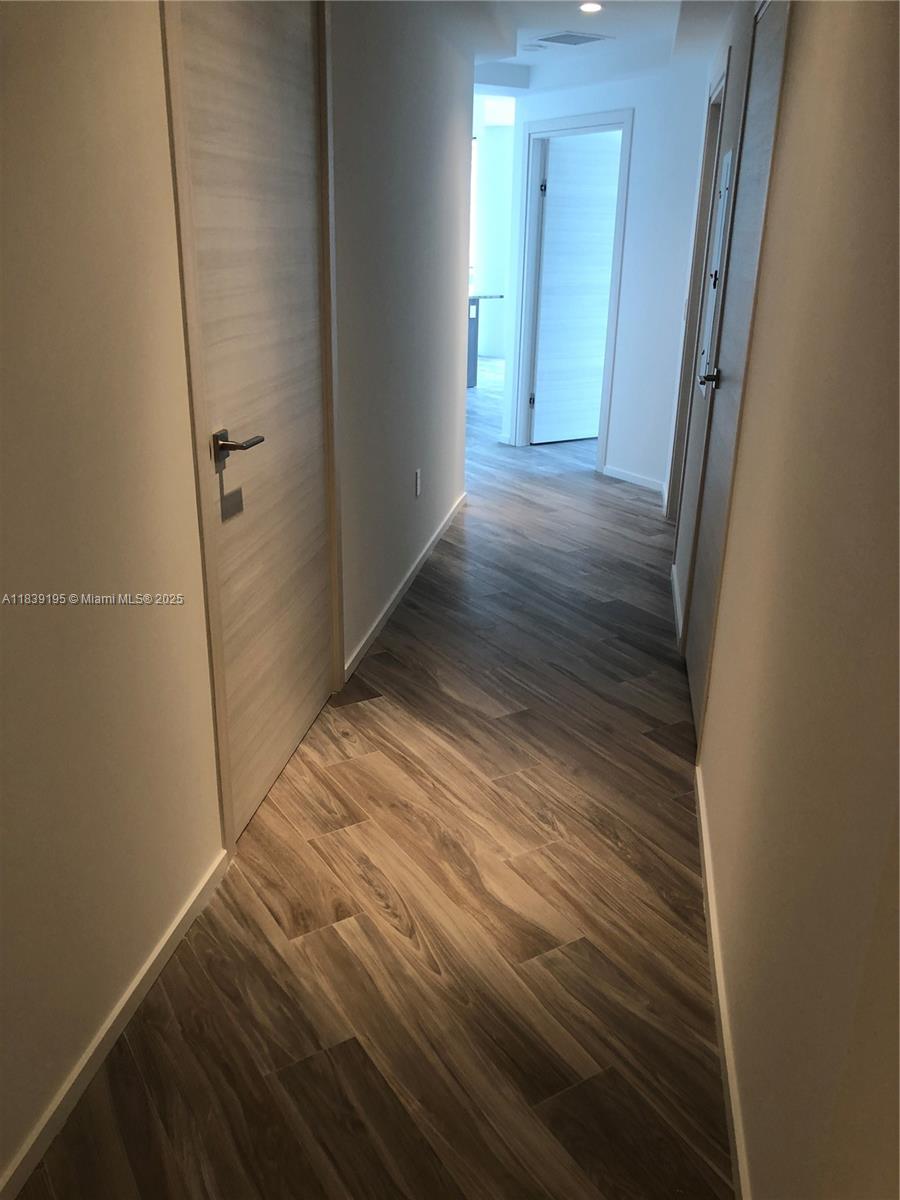 801 S Miami Ave #1705, Miami FL 33131