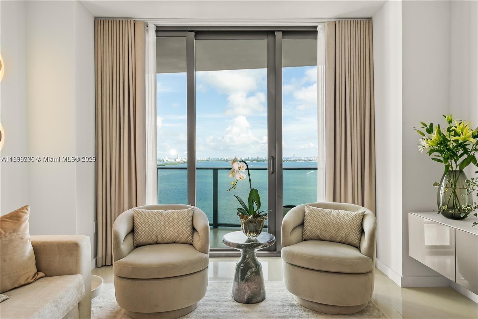 Apartamento para Alugar em Miami, FL