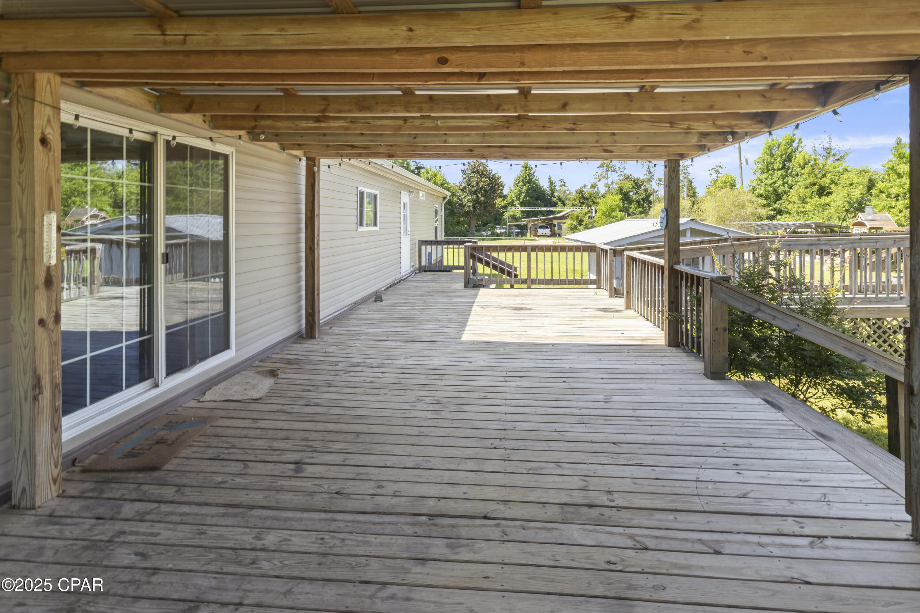 17929 Center Drive, Fountain, Florida image 10