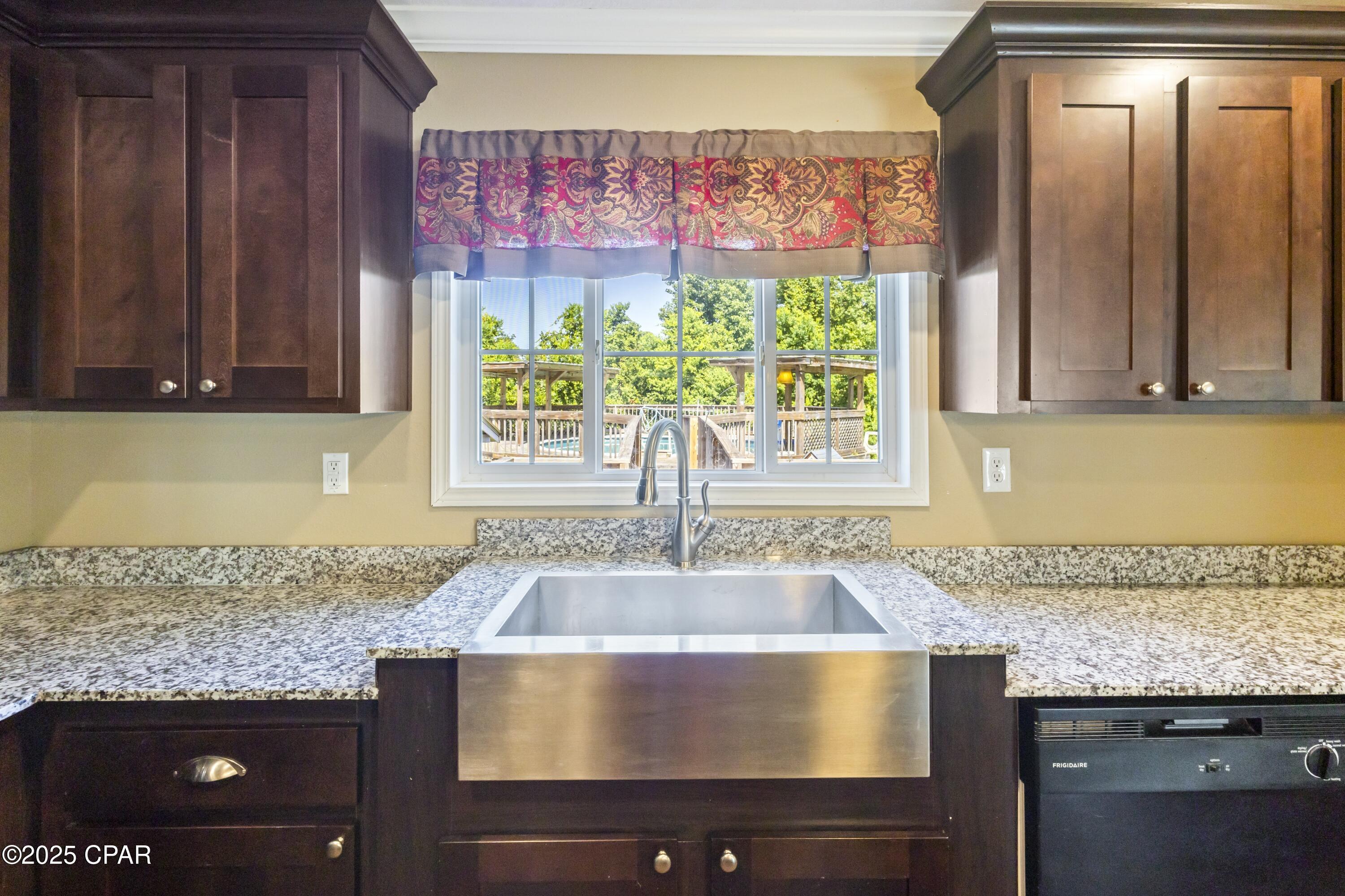 17929 Center Drive, Fountain, Florida image 16