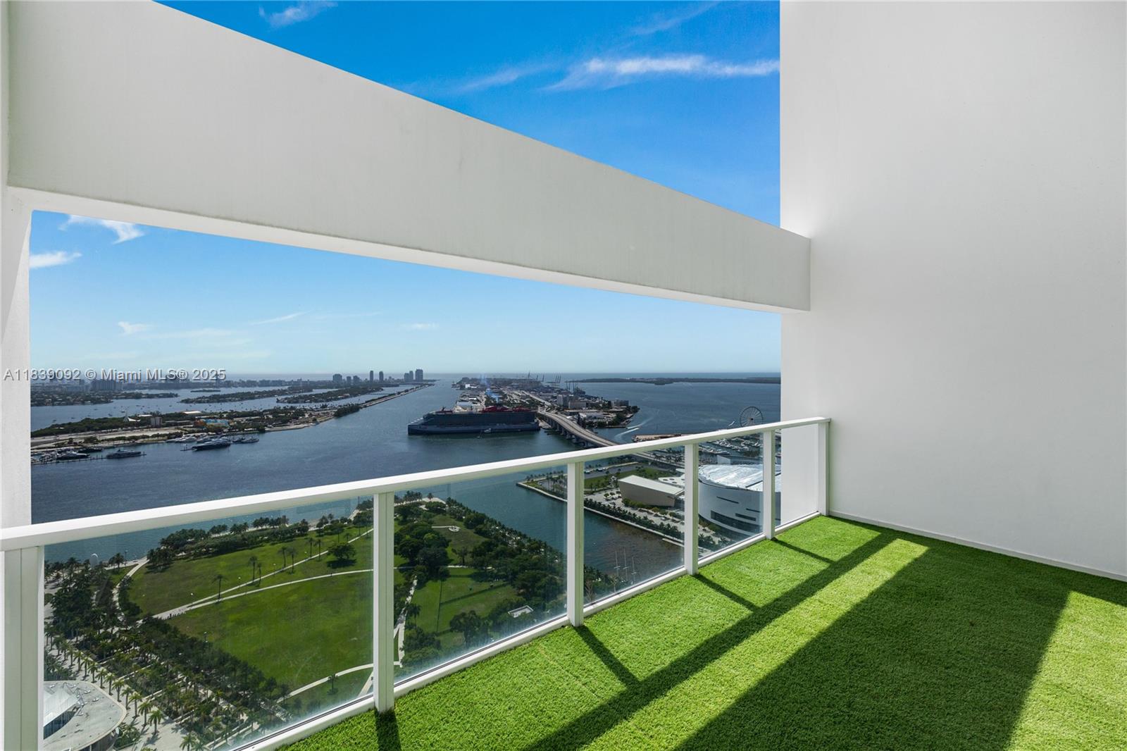 1040 Biscayne Blvd #4003, Miami FL 33132