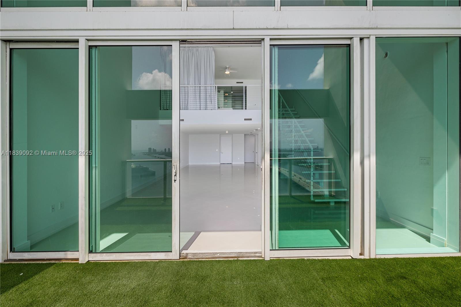 1040 Biscayne Blvd #4003, Miami FL 33132