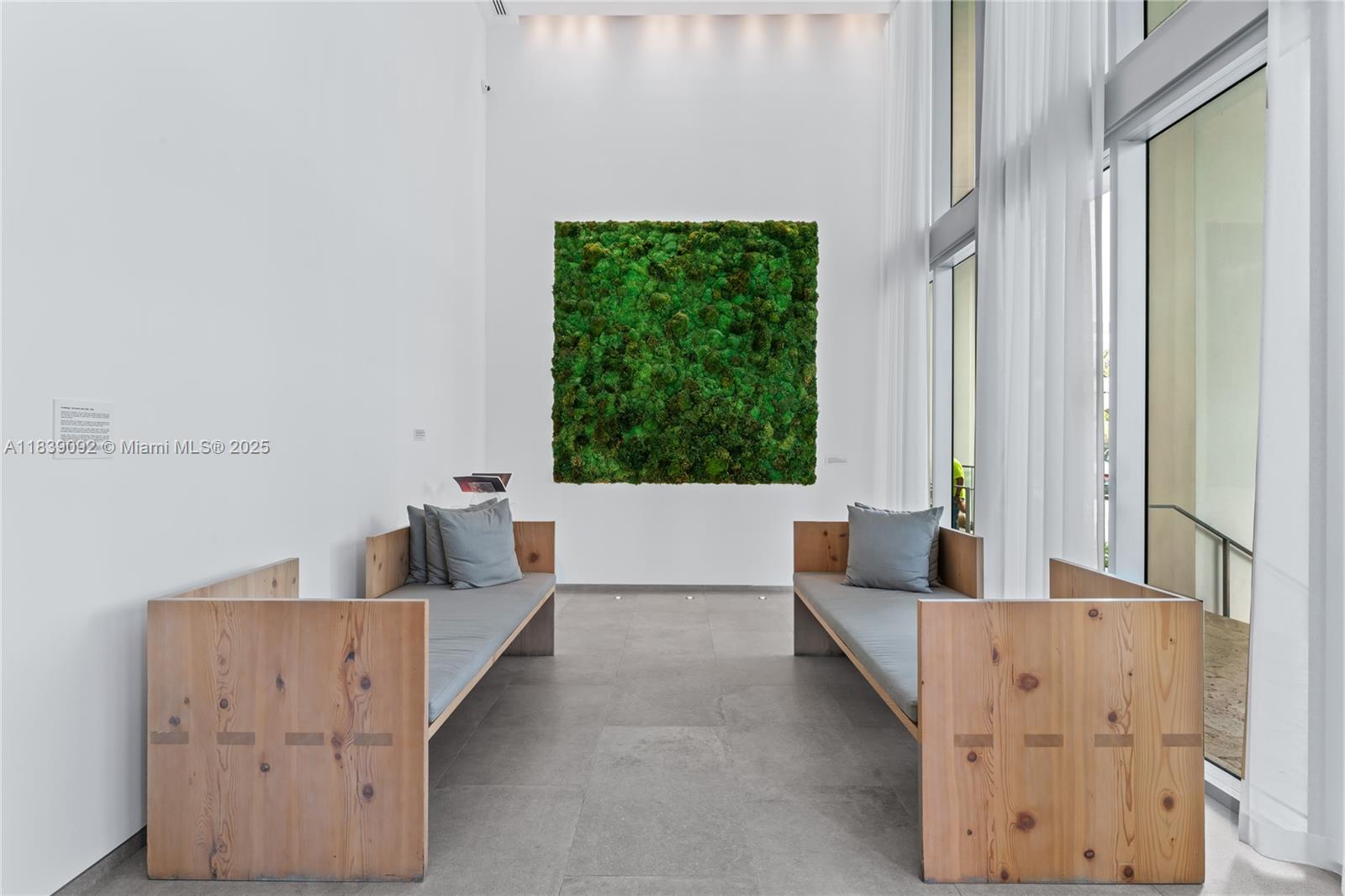 1040 Biscayne Blvd #4003, Miami FL 33132