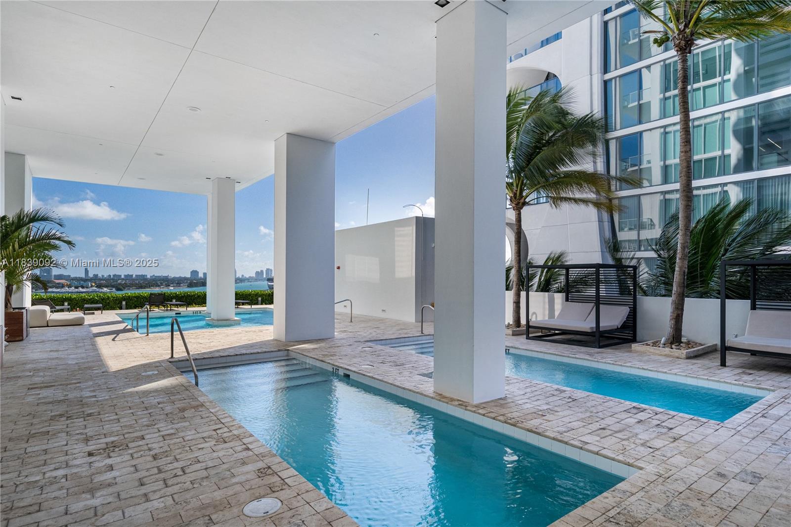 1040 Biscayne Blvd #4003, Miami FL 33132