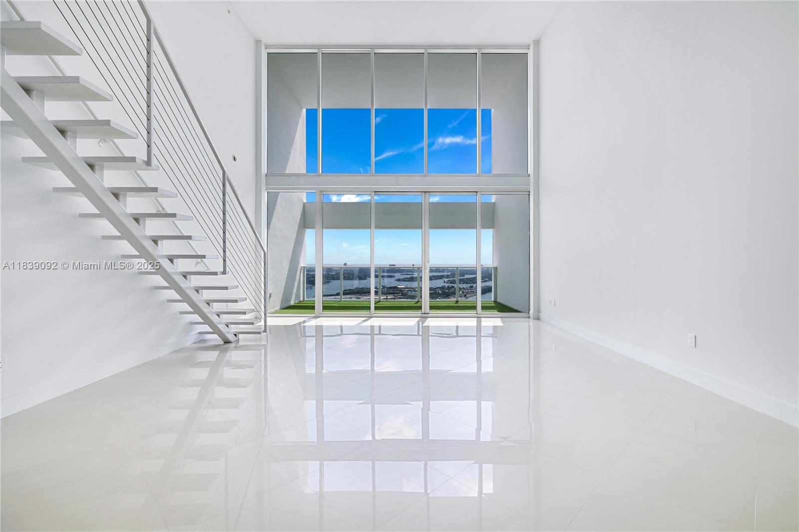 1040 Biscayne Blvd #4003, Miami FL 33132