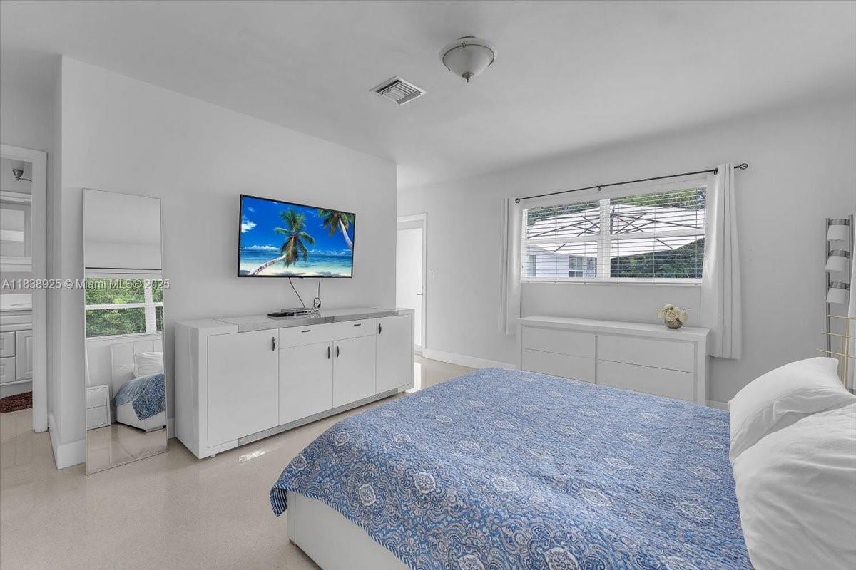 952 Hollywood Blvd, Hollywood, Florida image 20