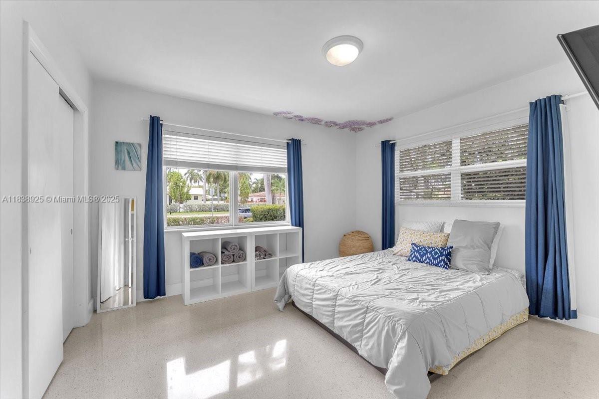 952 Hollywood Blvd, Hollywood, Florida image 24
