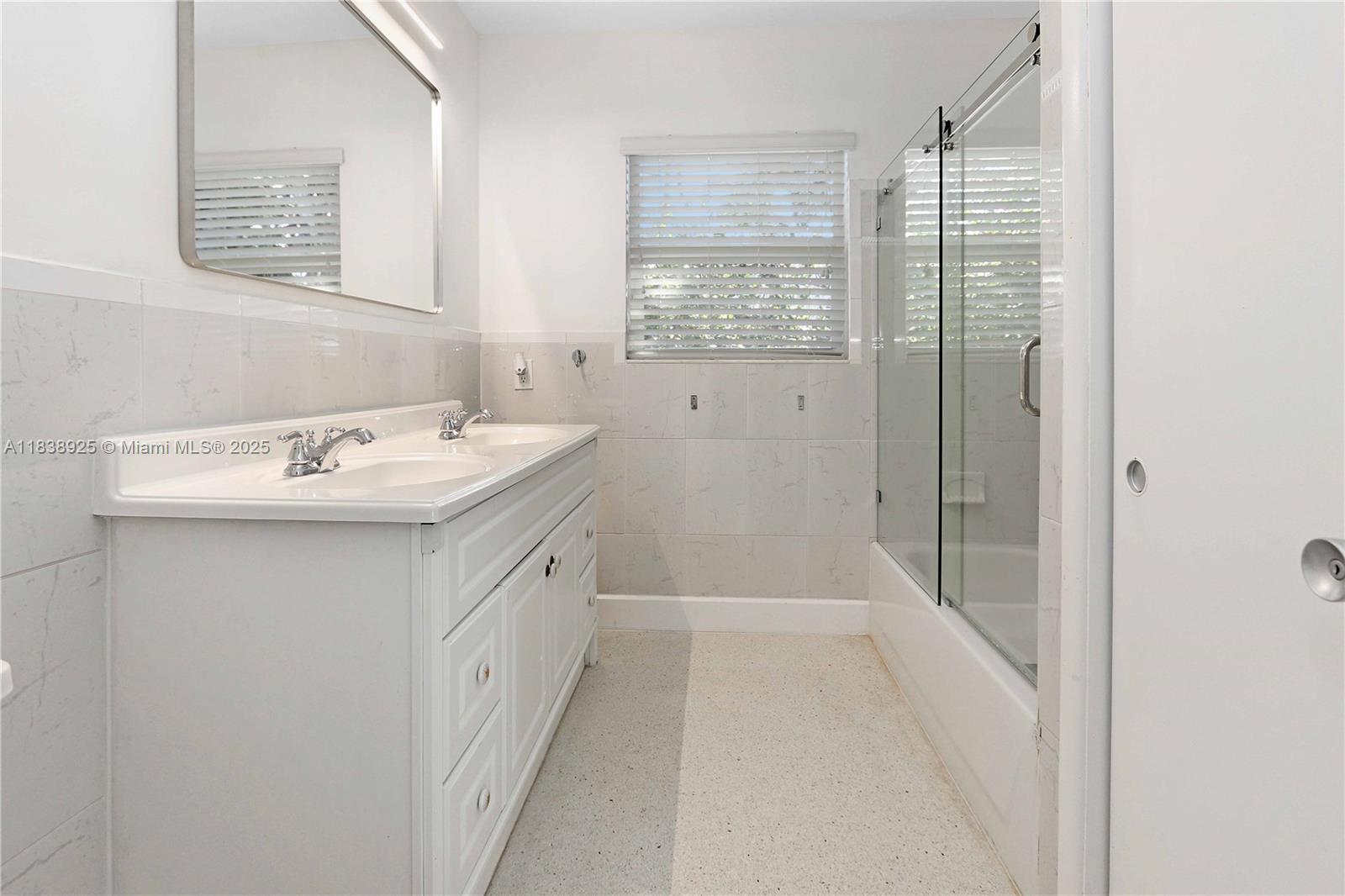 952 Hollywood Blvd, Hollywood, Florida image 28