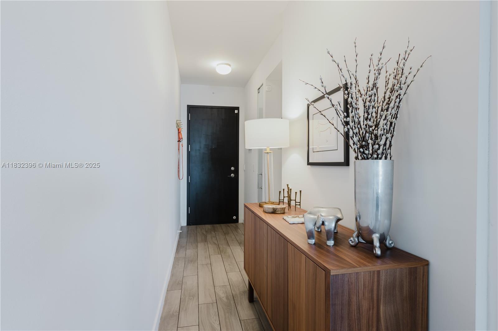 999 SW 1st Ave #2002, Miami FL 33130