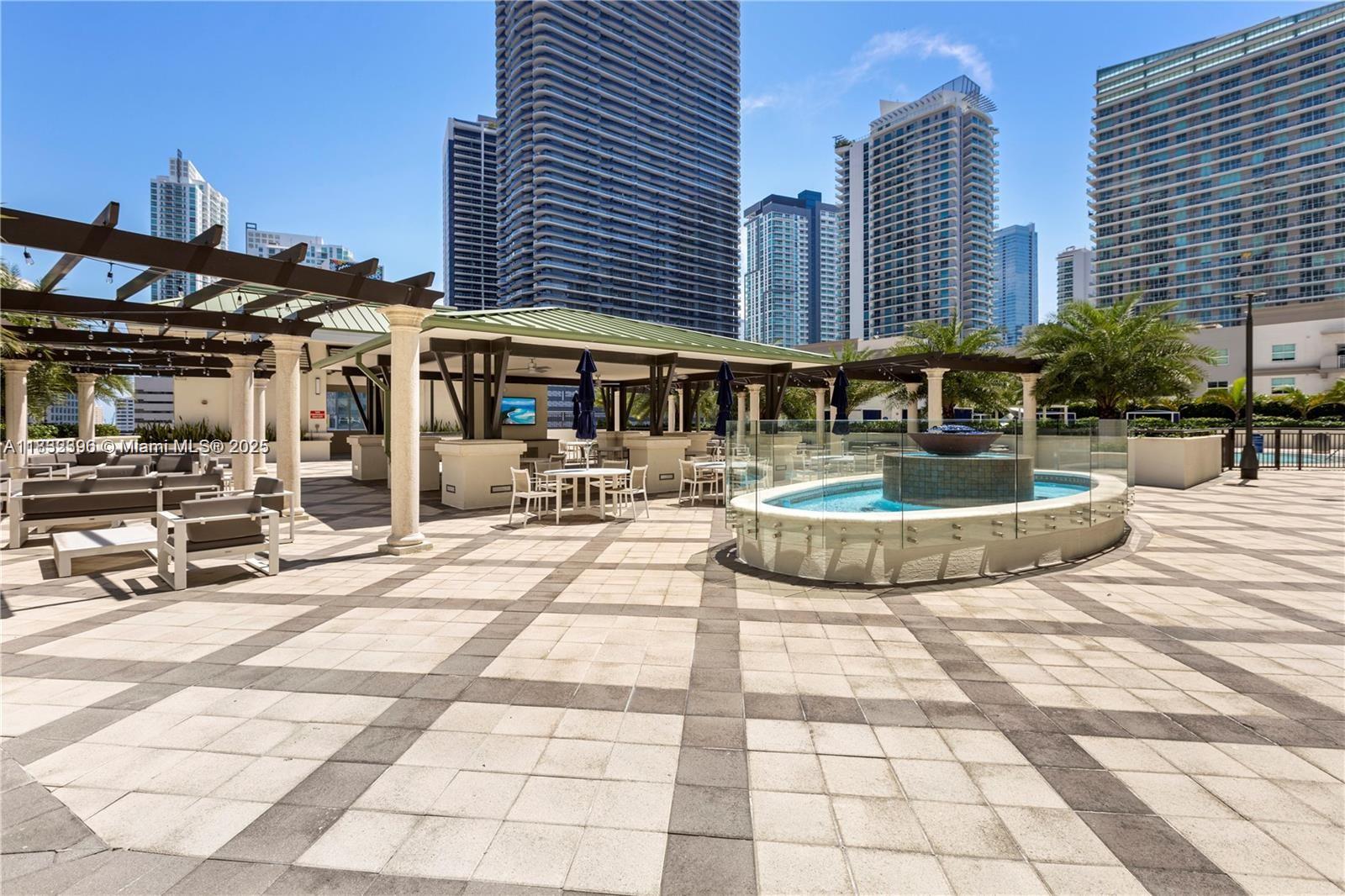 999 SW 1st Ave #2002, Miami FL 33130