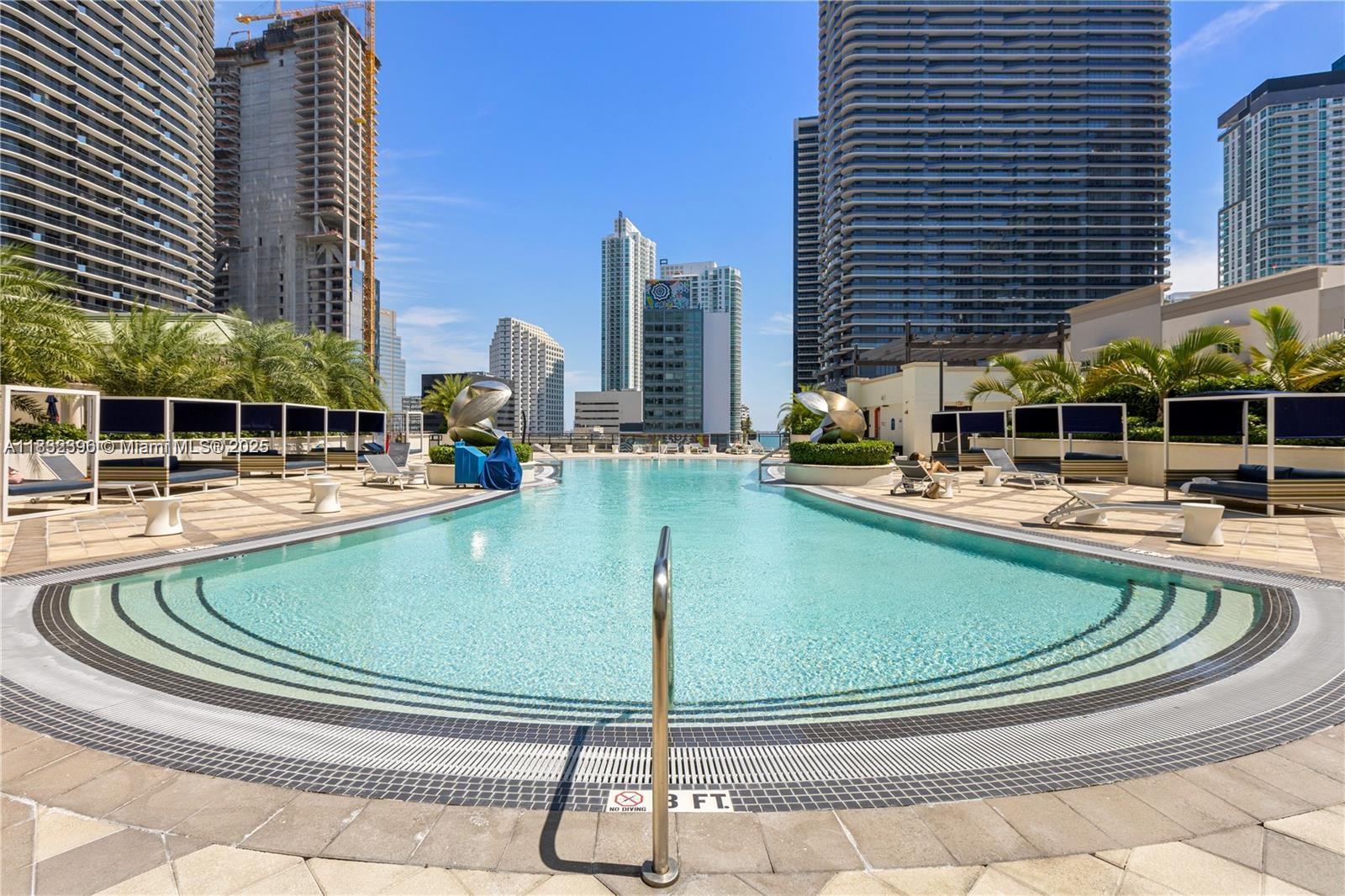 999 SW 1st Ave #2002, Miami FL 33130