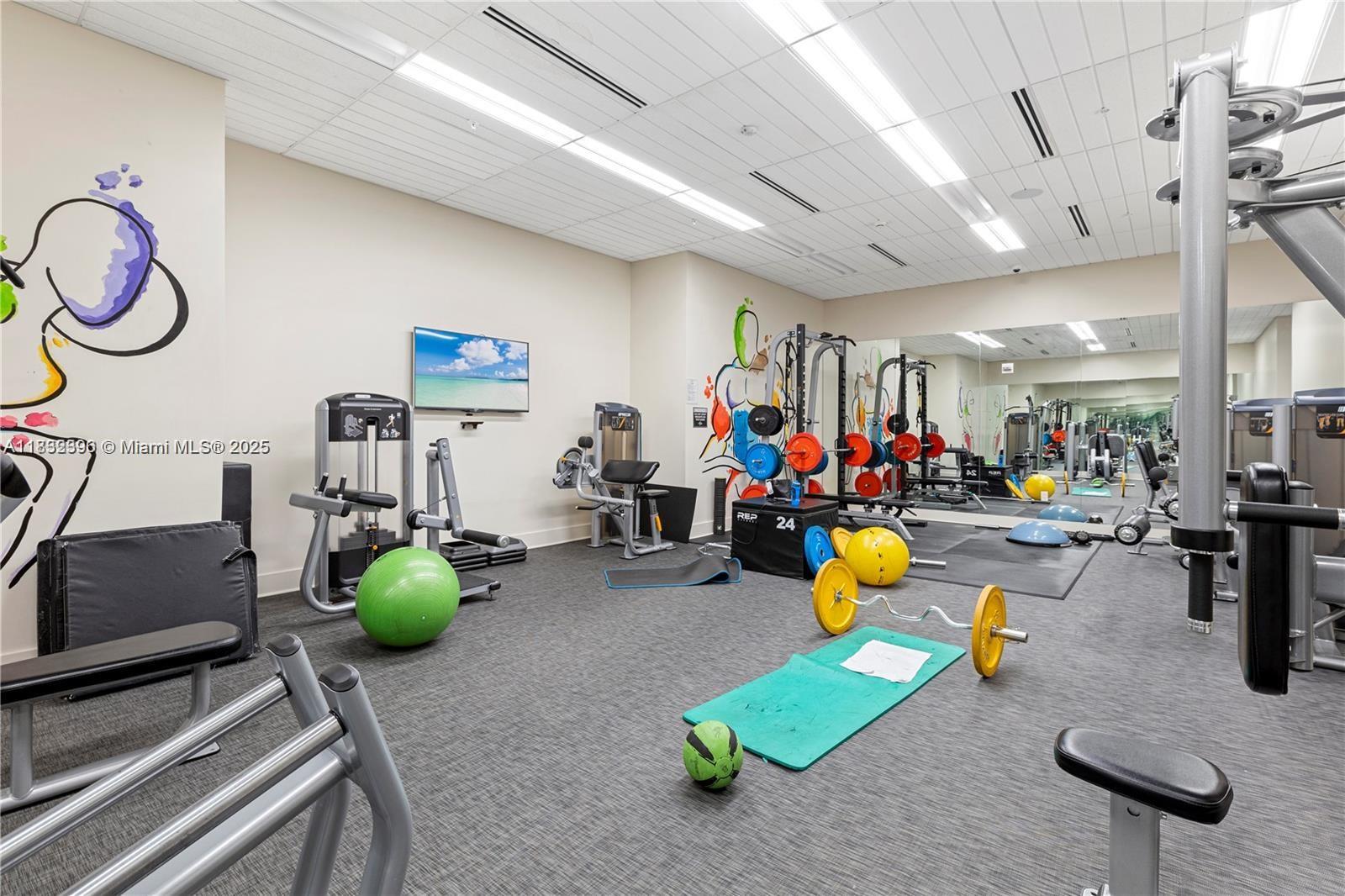 999 SW 1st Ave #2002, Miami FL 33130