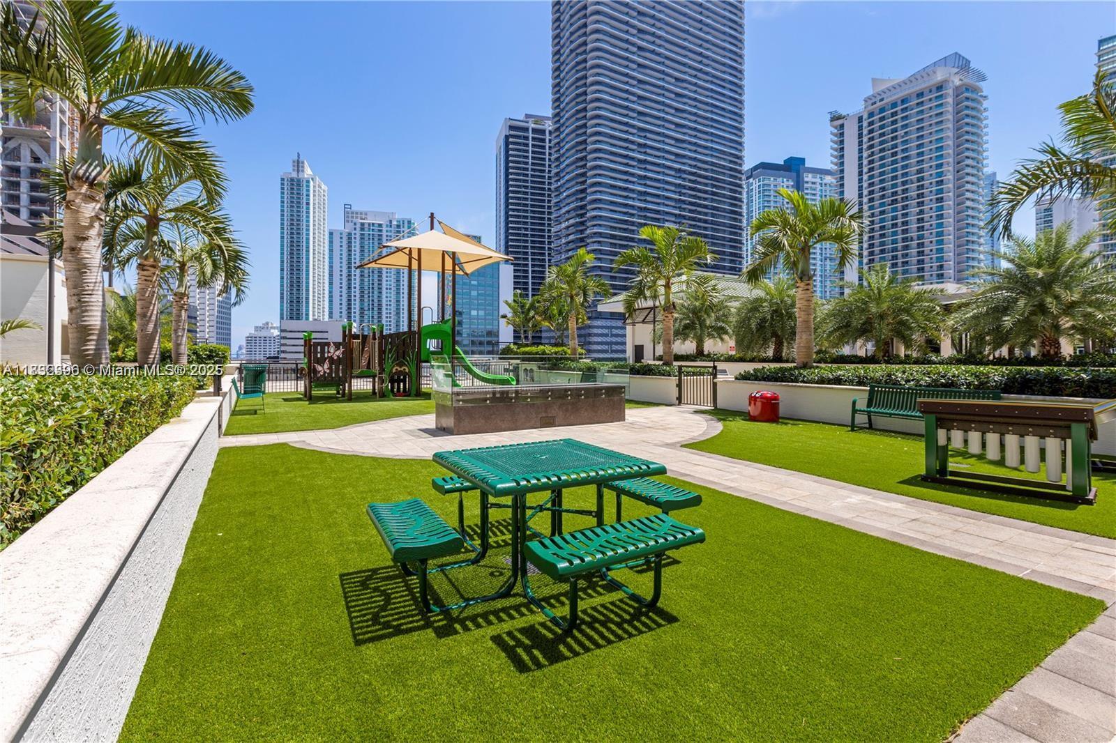 999 SW 1st Ave #2002, Miami FL 33130