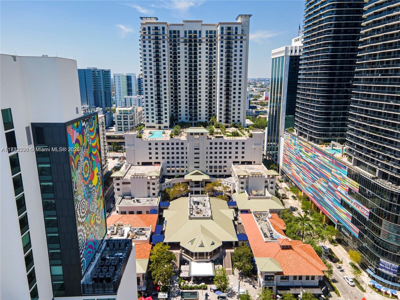 999 SW 1st Ave #2002, Miami FL 33130