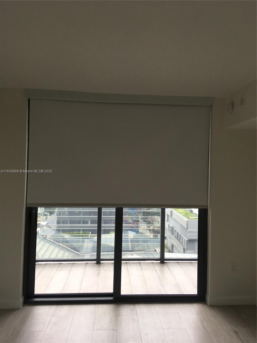 45 SW 9th St #2009, Miami FL 33130