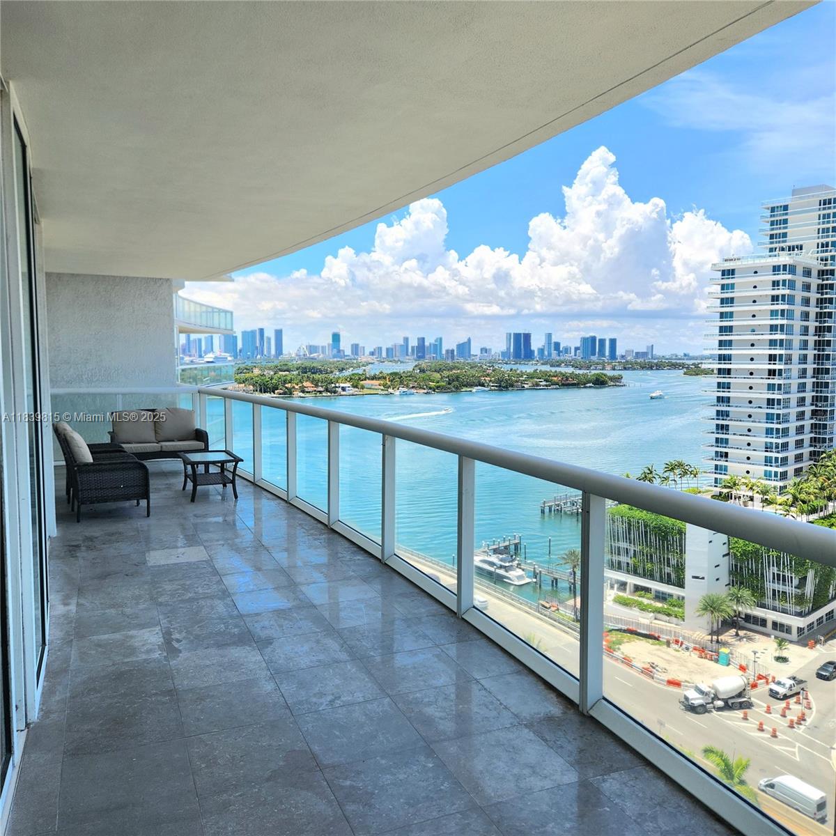 450 Alton Rd #1606, Miami Beach FL 33139